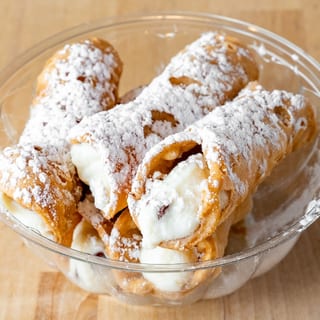 Cannoli