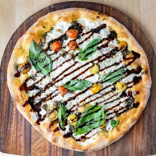 Caprese Pizza