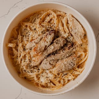 Fettuccine Alfredo